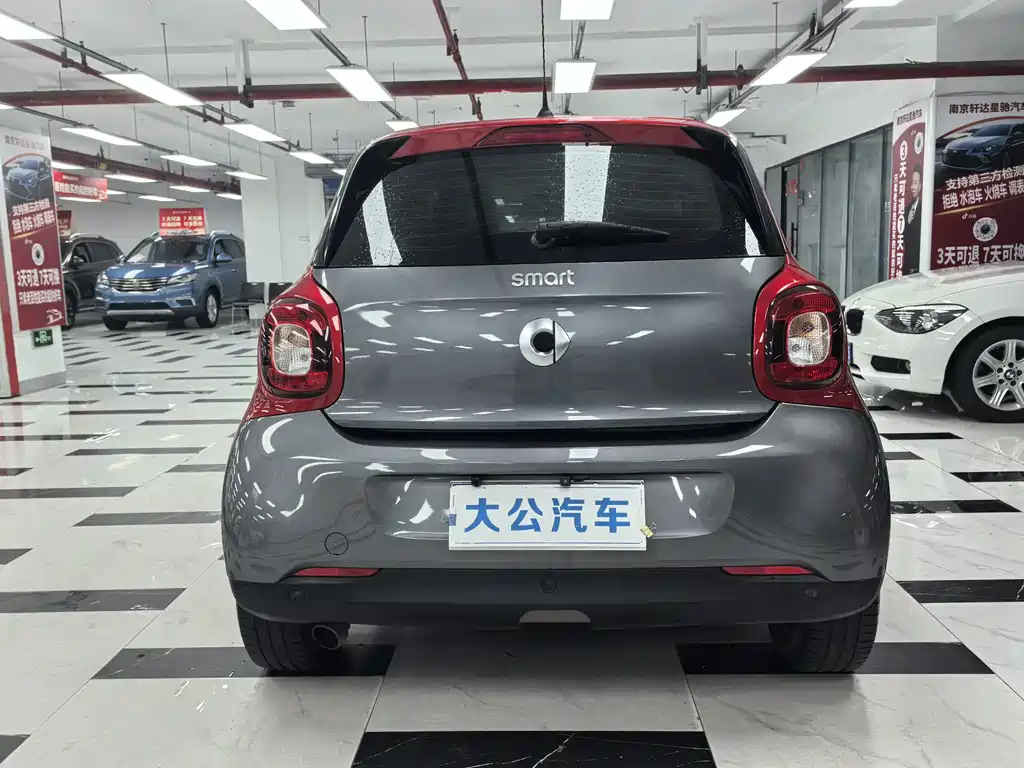 smart Smart Forfour — миниатюра 11