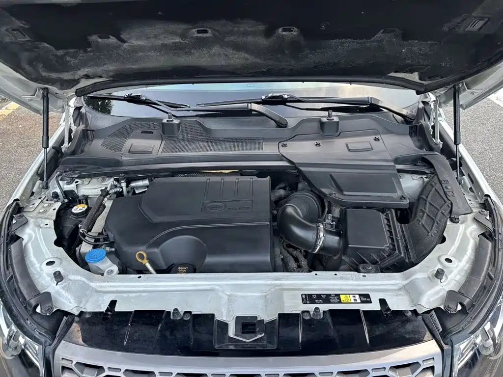 Land Rover Discovery Sport — миниатюра 12