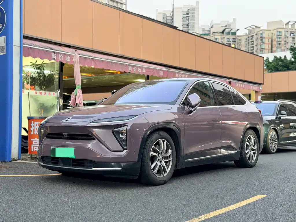 NIO EC6