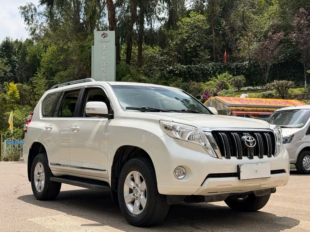 Toyota Prado — миниатюра 3