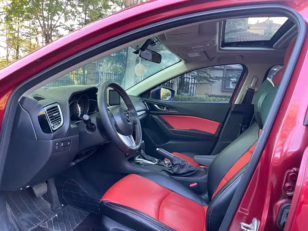 Mazda 3 Axela — миниатюра 7