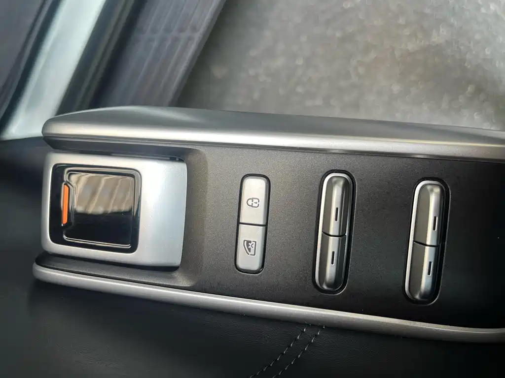 Changan Deepal DARK BLUE G318