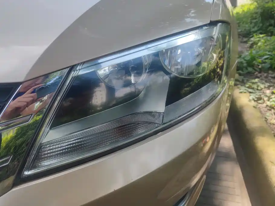 Volkswagen Lavida — миниатюра 5