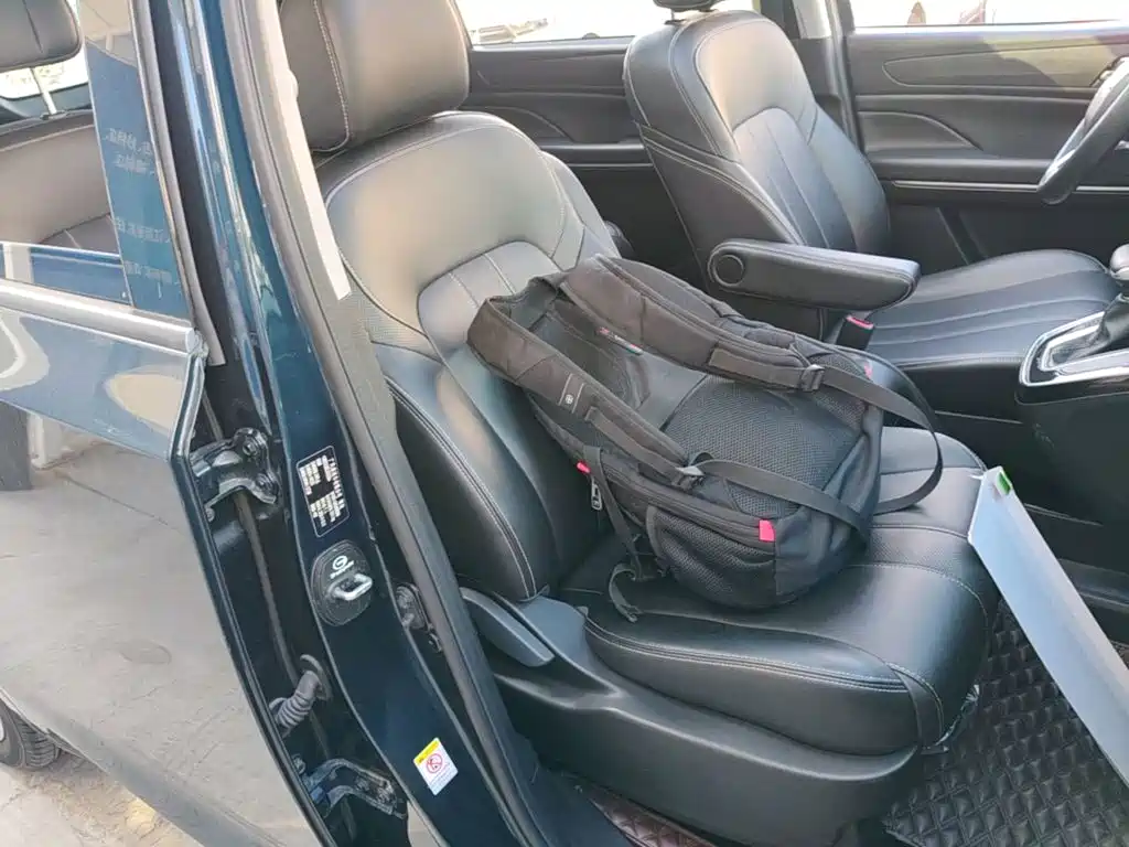 GAC Motor Trumpchi M6 — миниатюра 25