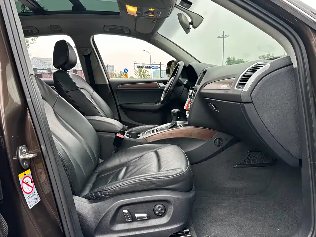 Audi Q5 — миниатюра 11