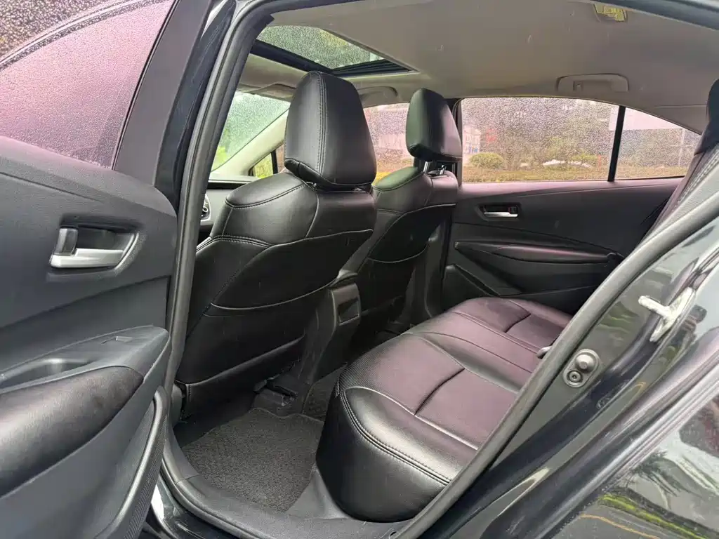 Toyota Corolla — миниатюра 7