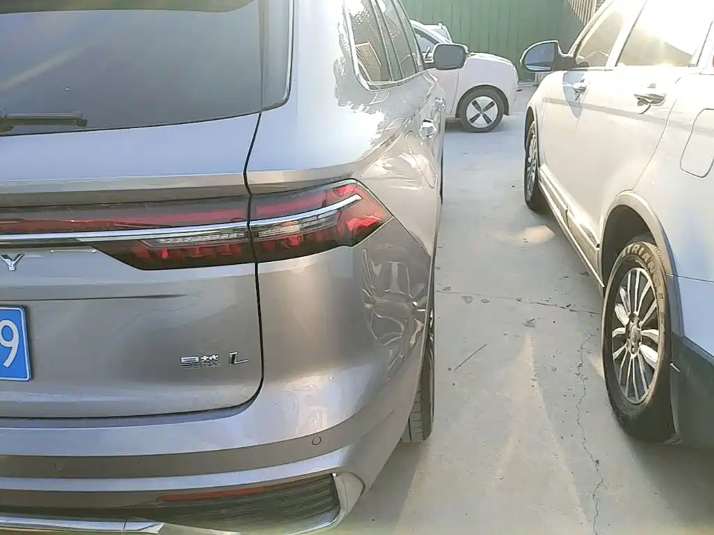 Geely Xingyue L — миниатюра 8