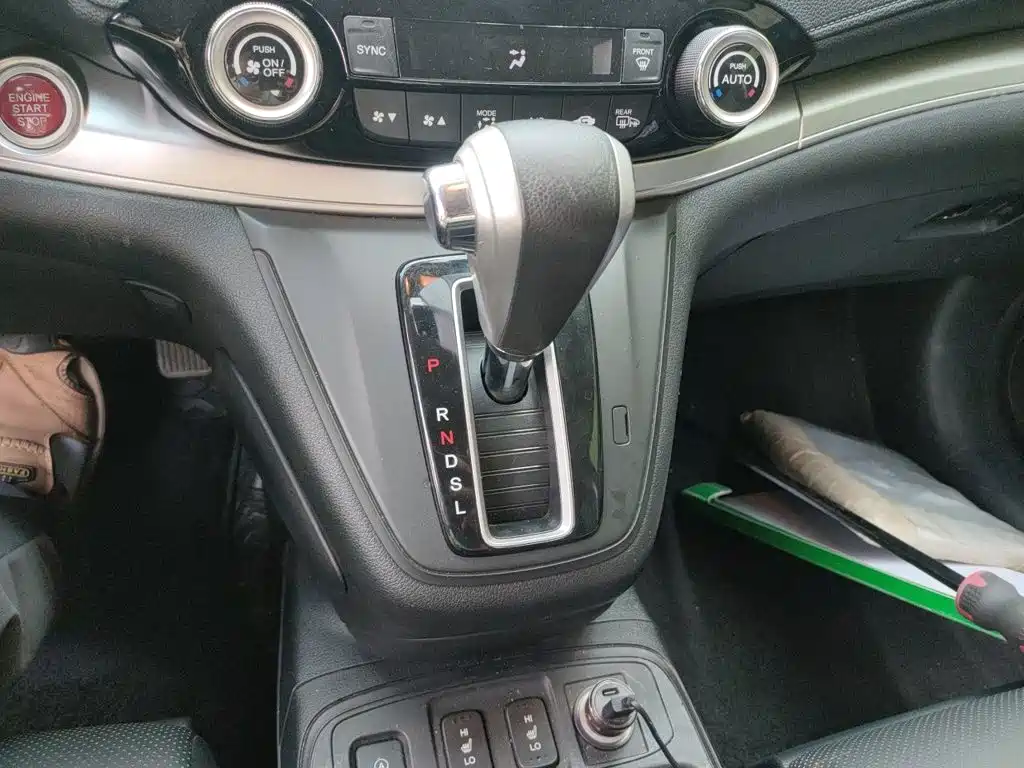 Honda CR-V — миниатюра 17