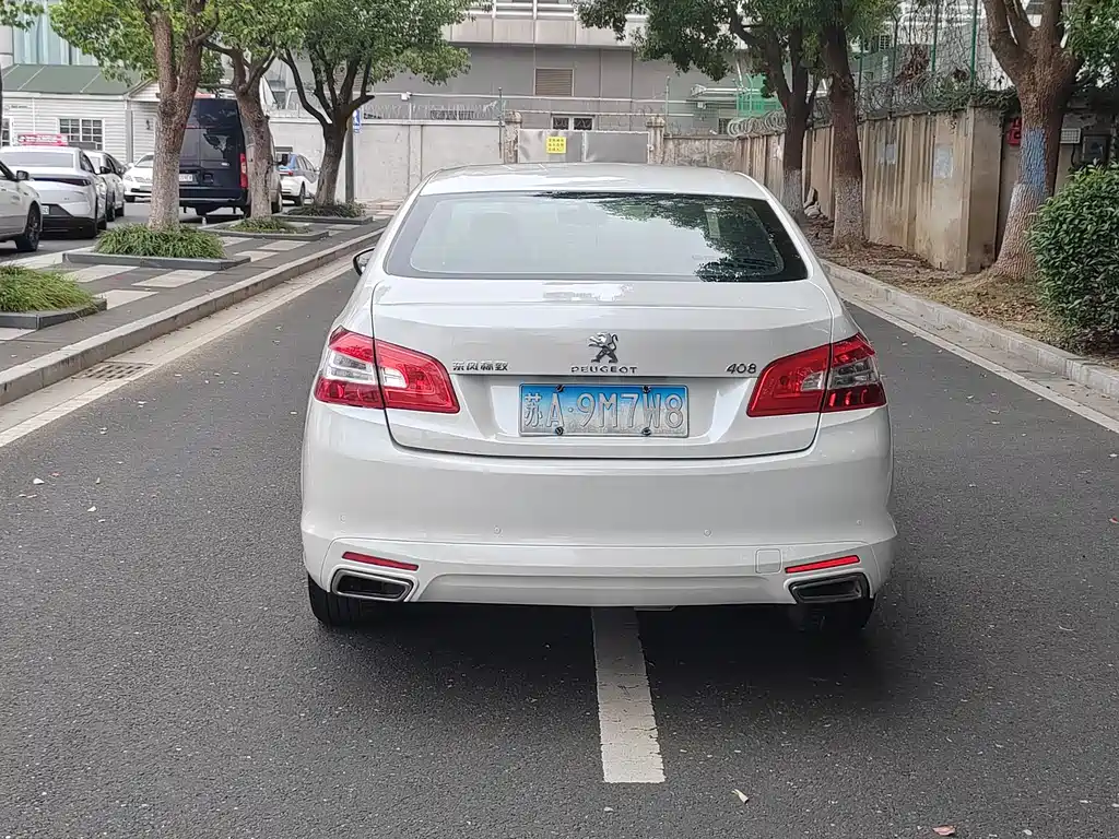 Peugeot 408 — миниатюра 8