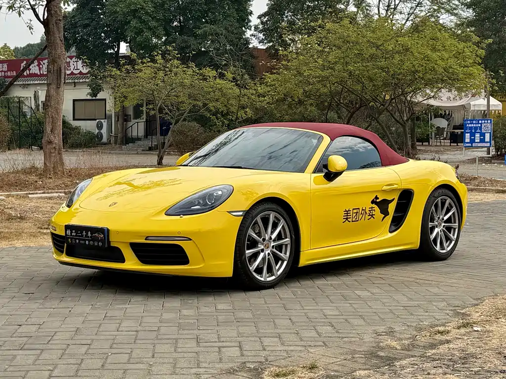 PORSCHE 718
