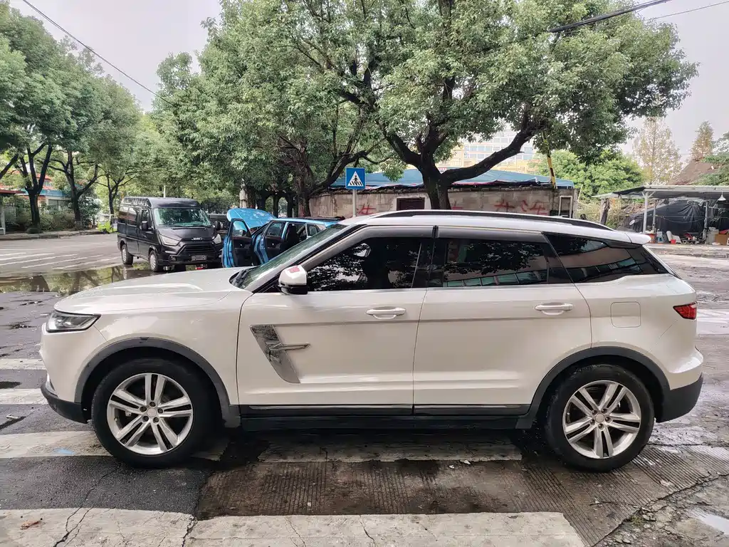 Zotye Zotye T700 — миниатюра 10