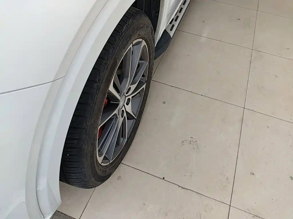 Geely Xingyue — миниатюра 23