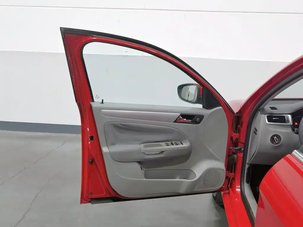 Volkswagen Bora — миниатюра 8