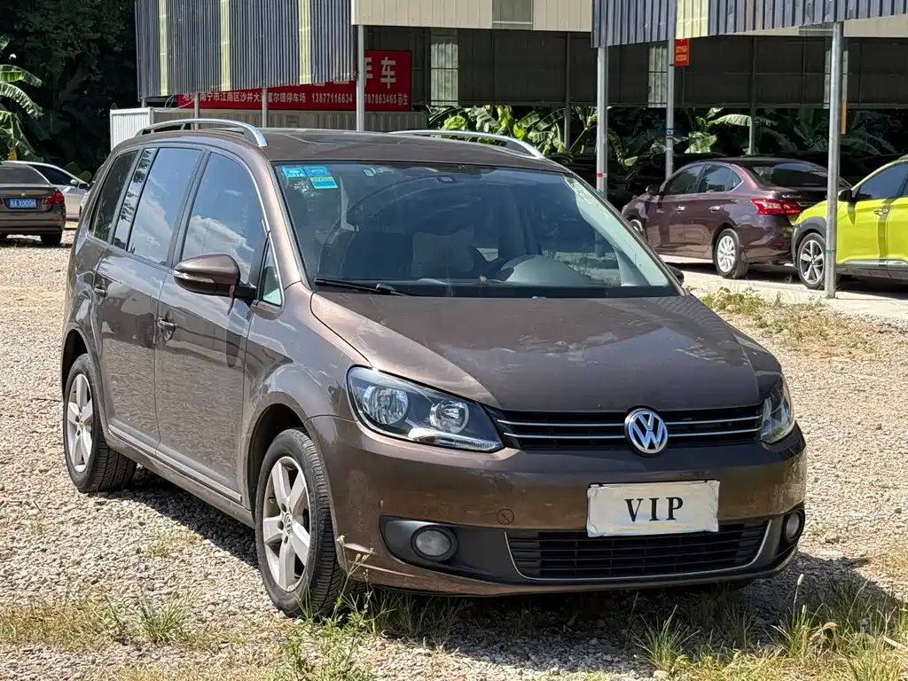 Volkswagen Touran — миниатюра 3