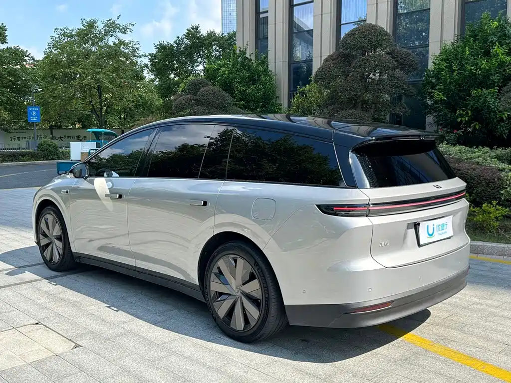 Li Auto Li i8 — миниатюра 6