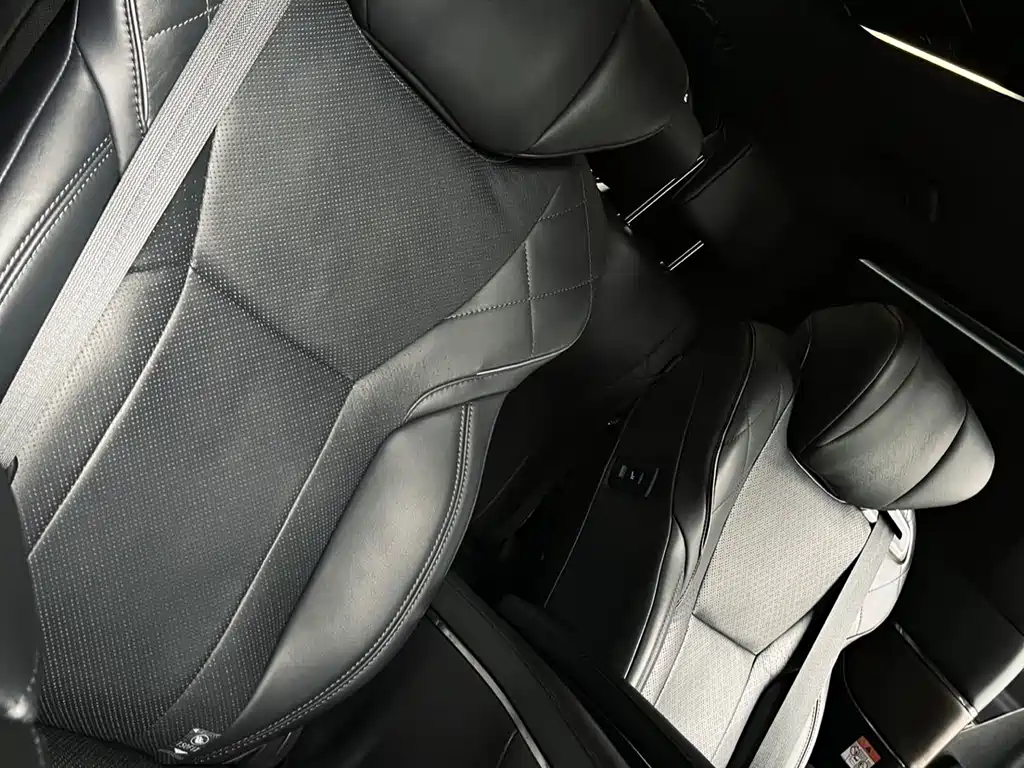 Toyota Alphard 2024 2.5L Luxury