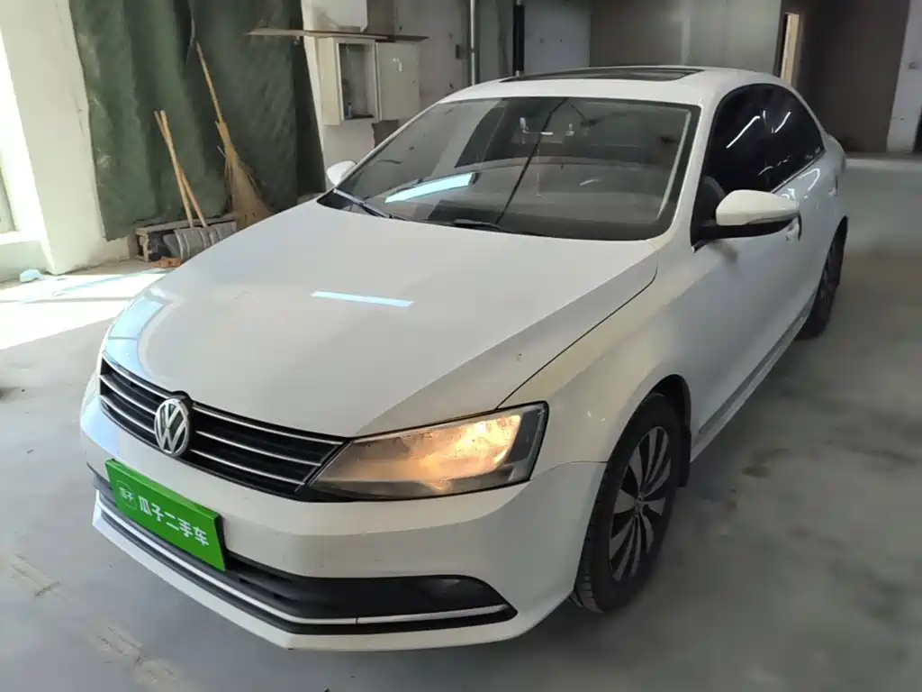 Volkswagen Sagitar