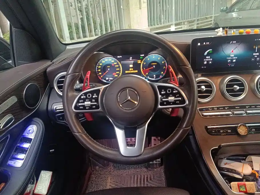 Mercedes-Benz GLC — миниатюра 15