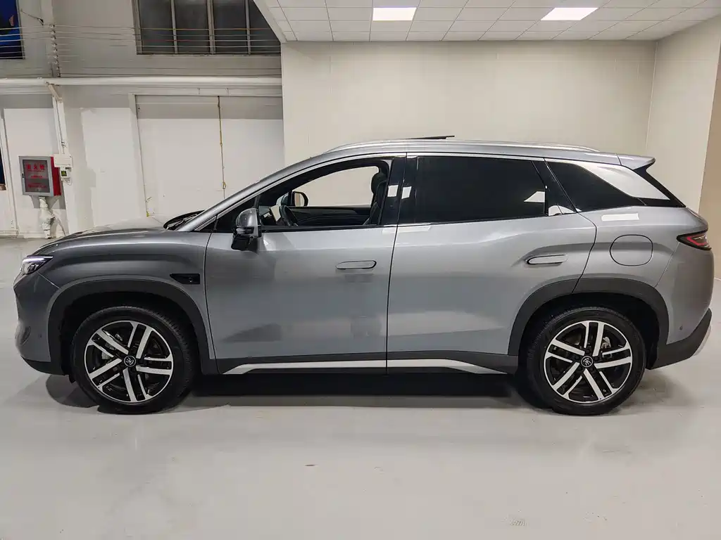 BYD L DM-i — миниатюра 15
