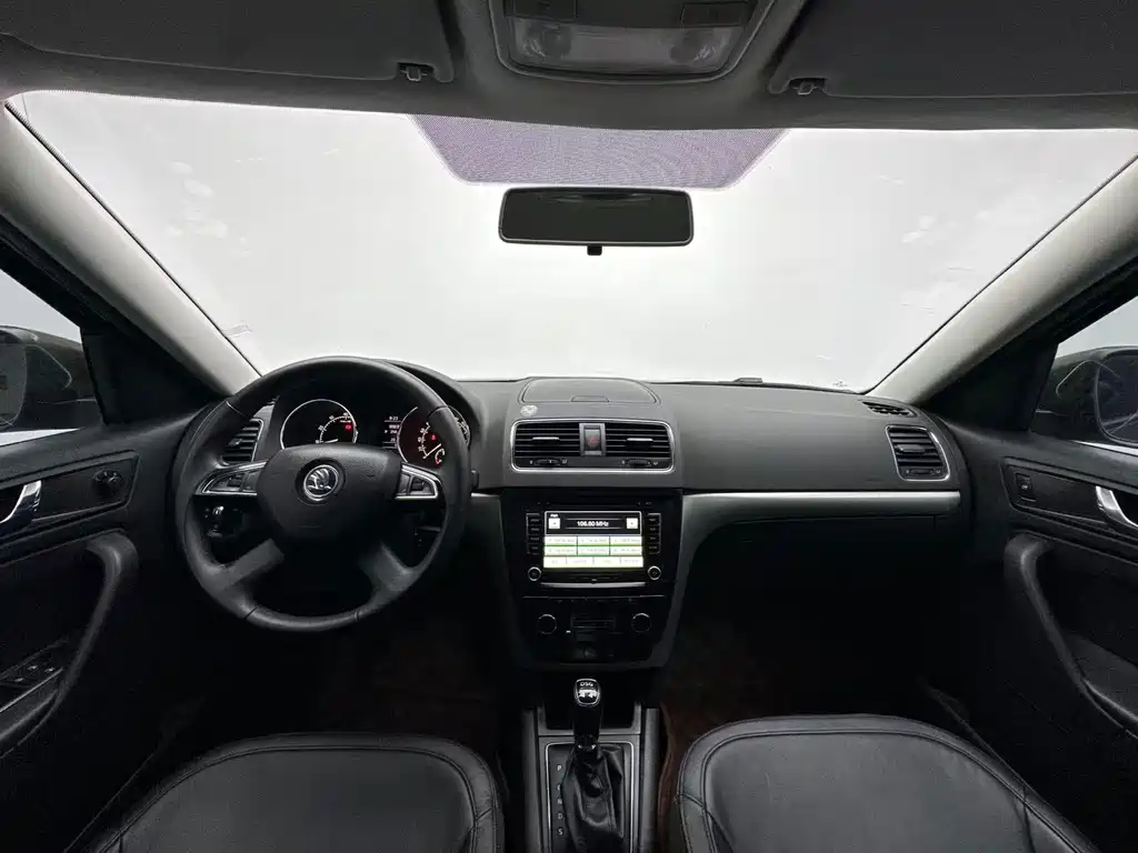 Skoda Yeti — миниатюра 4