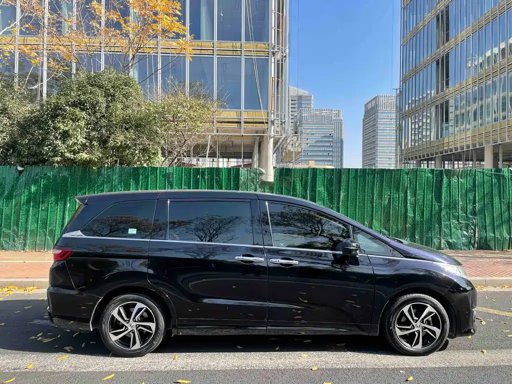 Honda Odyssey — миниатюра 6