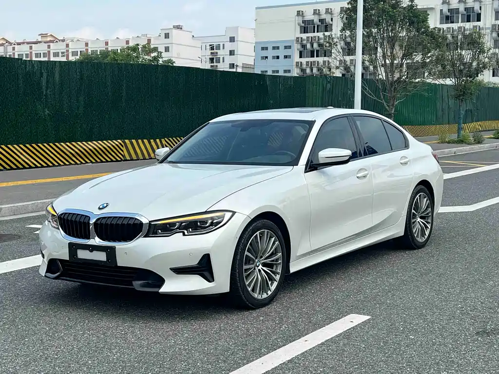 BMW 3 Series 2020