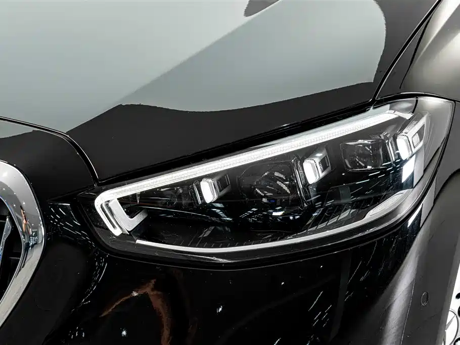 Mercedes-Benz S-Class — миниатюра 4