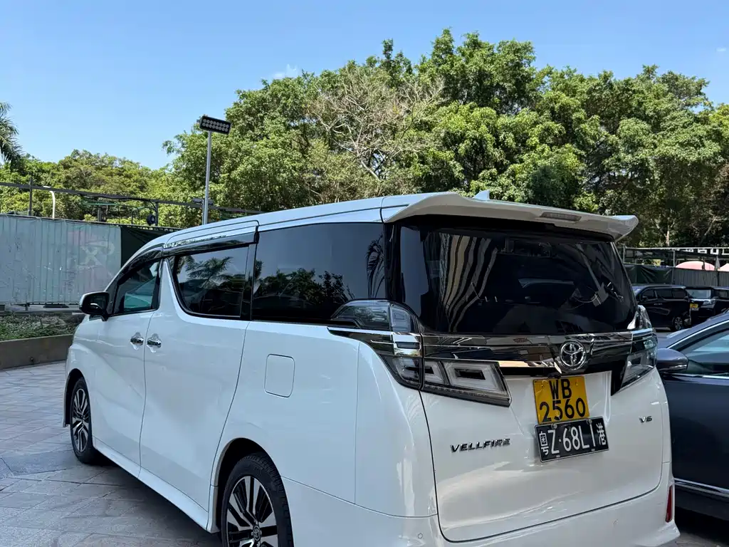Toyota Vellfire 2019 3.5L AT
