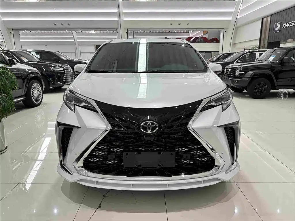 Toyota Sienna 2024 2.5L Comfort