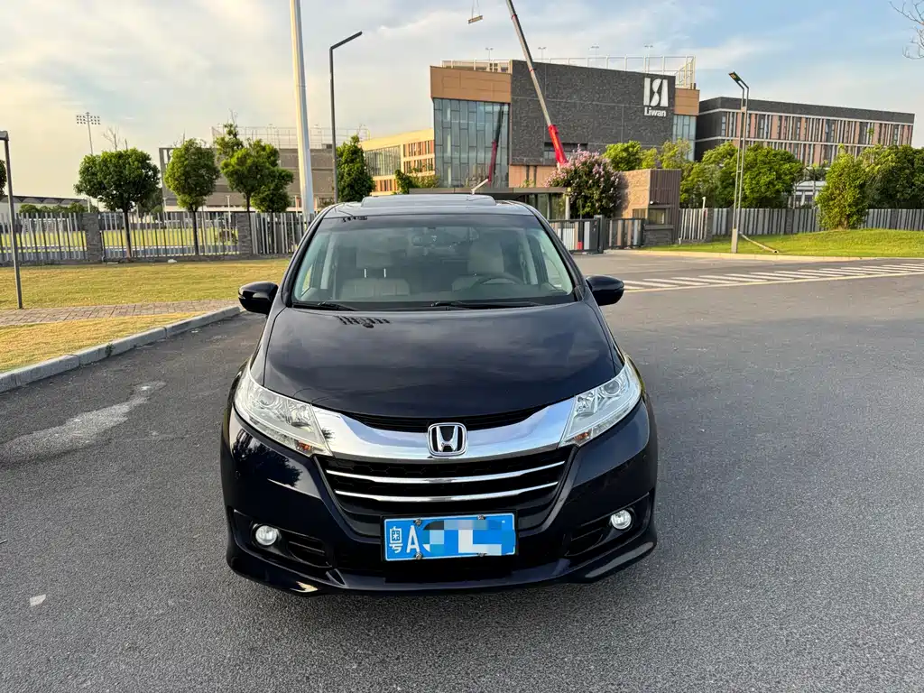 Honda Odyssey 2015 2.4L Luxury