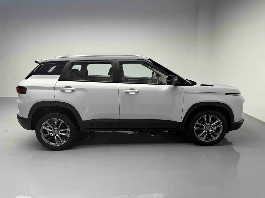 Geely Icon 2025 1.5TD