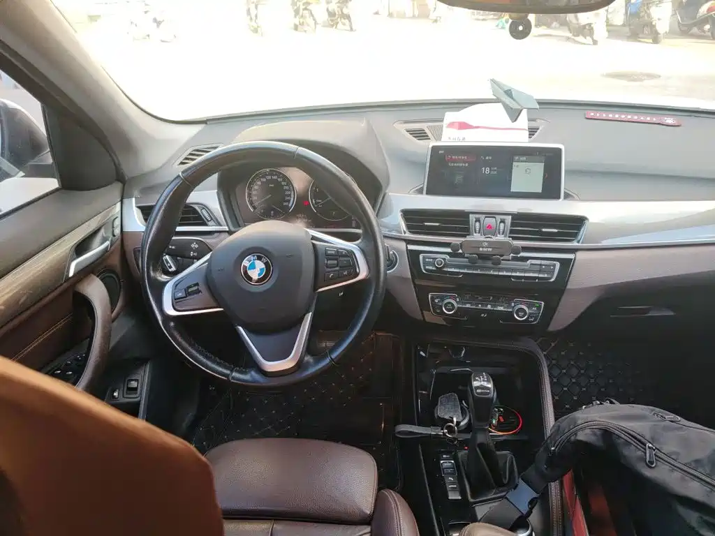 BMW X1 New Energy — миниатюра 3