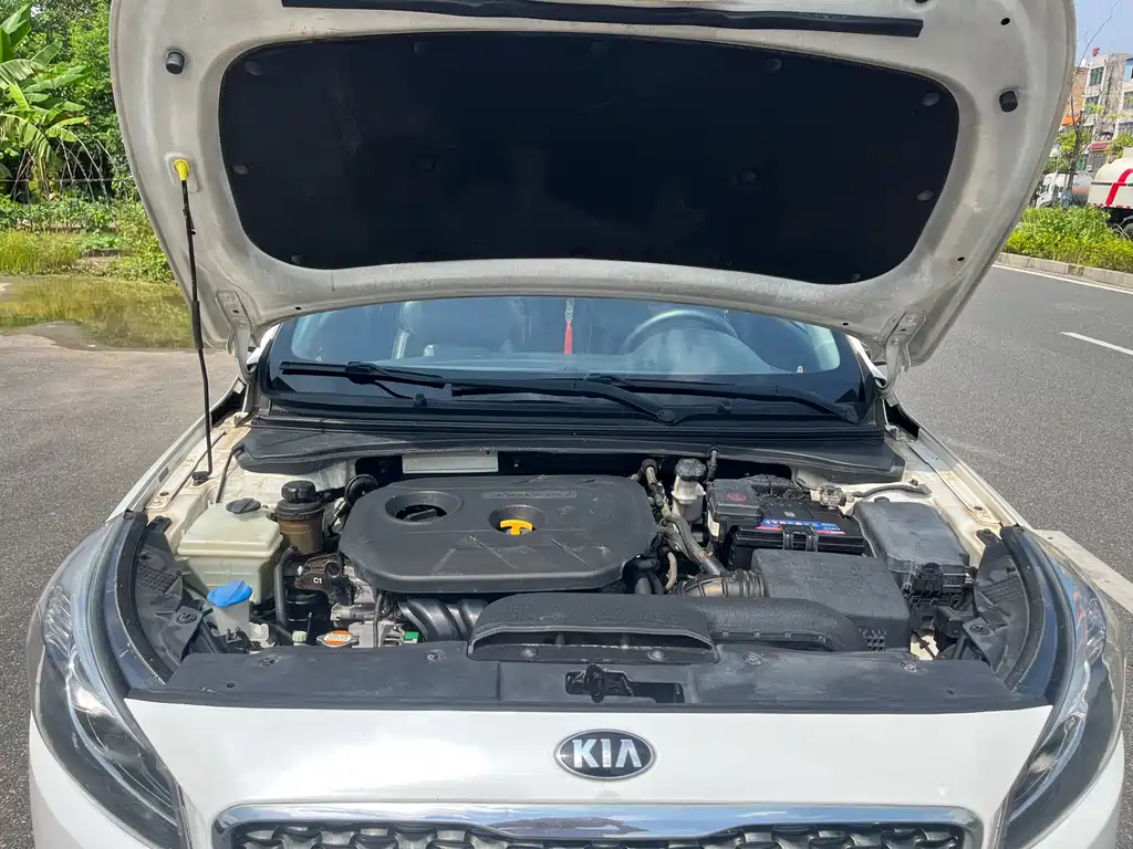 Kia K4 — миниатюра 11