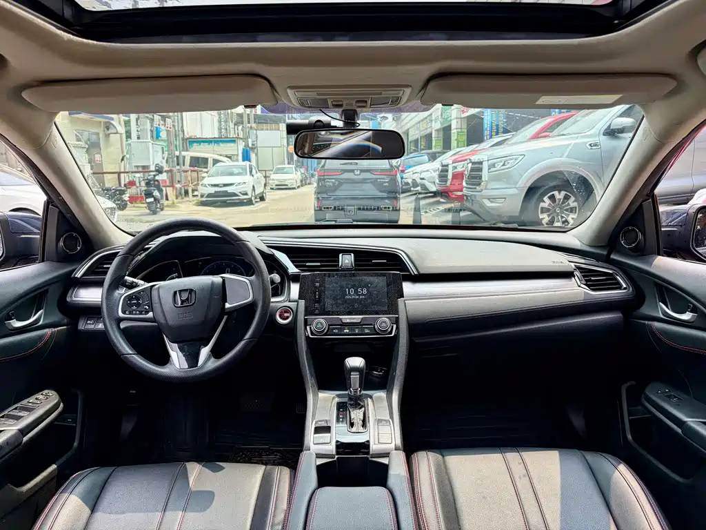 Honda Civic — миниатюра 11