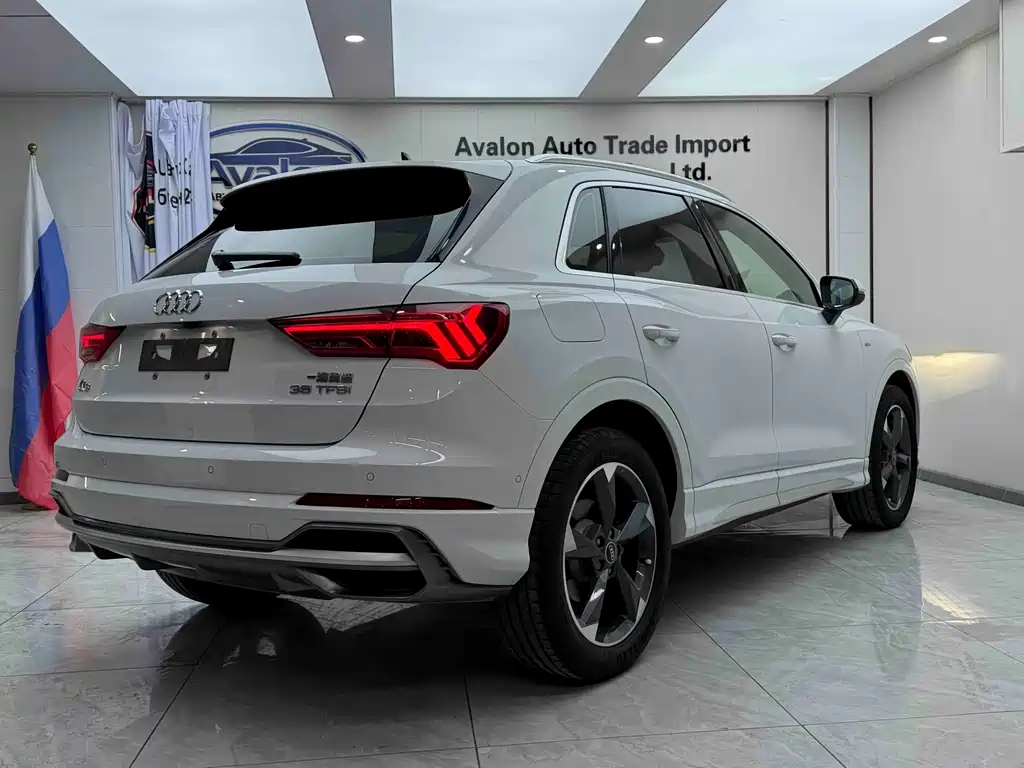 Audi Q3 2022 35 TFSI Fashion