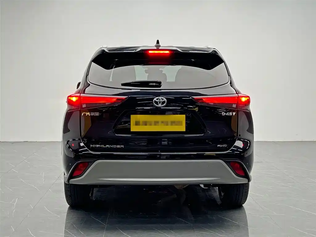 Toyota Highlander 2022 380T Luxury 7 мест