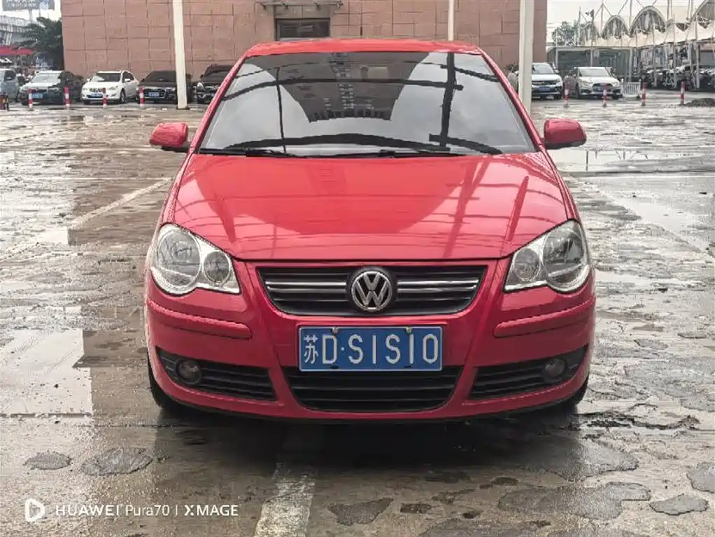Volkswagen Polo 2009 1.6L AT
