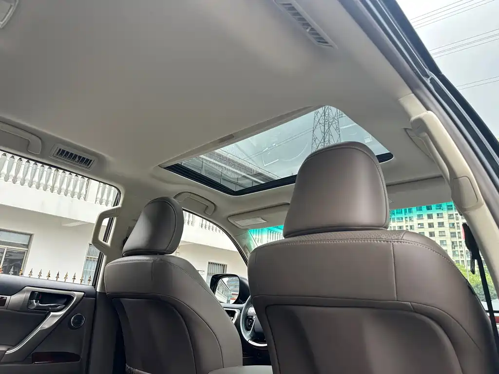 Lexus GX — миниатюра 24
