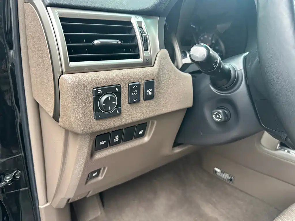 Lexus GX — миниатюра 20