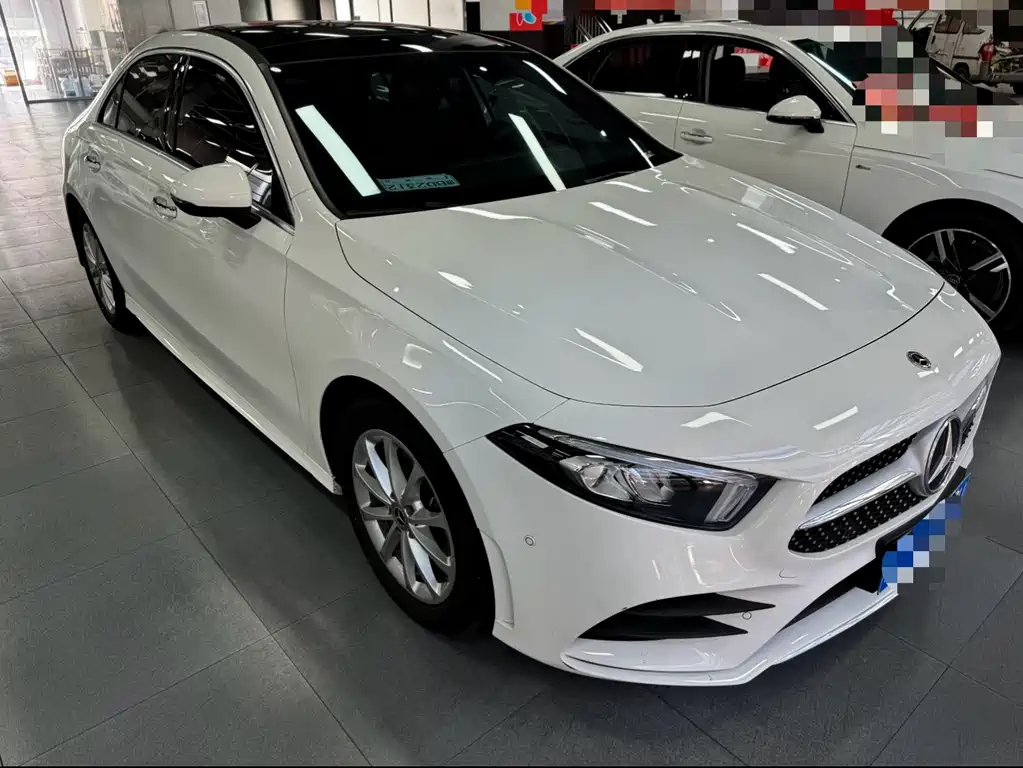 MERCEDES-BENZ A CLASS