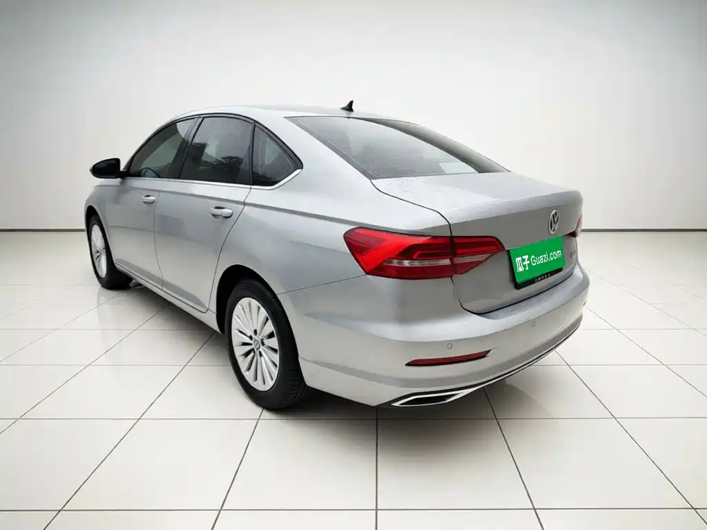 Volkswagen Lavida — миниатюра 4