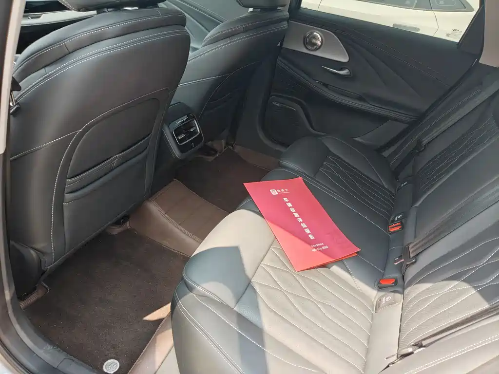Chery Arrizo 8 8 2025 2.0T DCT