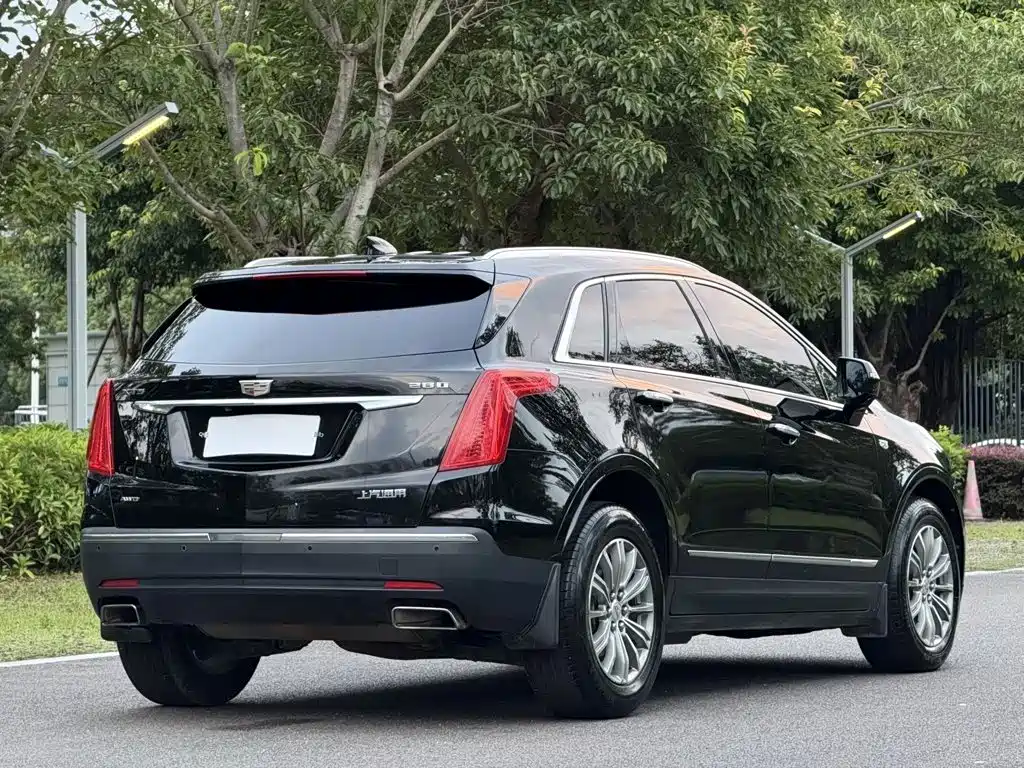 Cadillac XT5 — миниатюра 6
