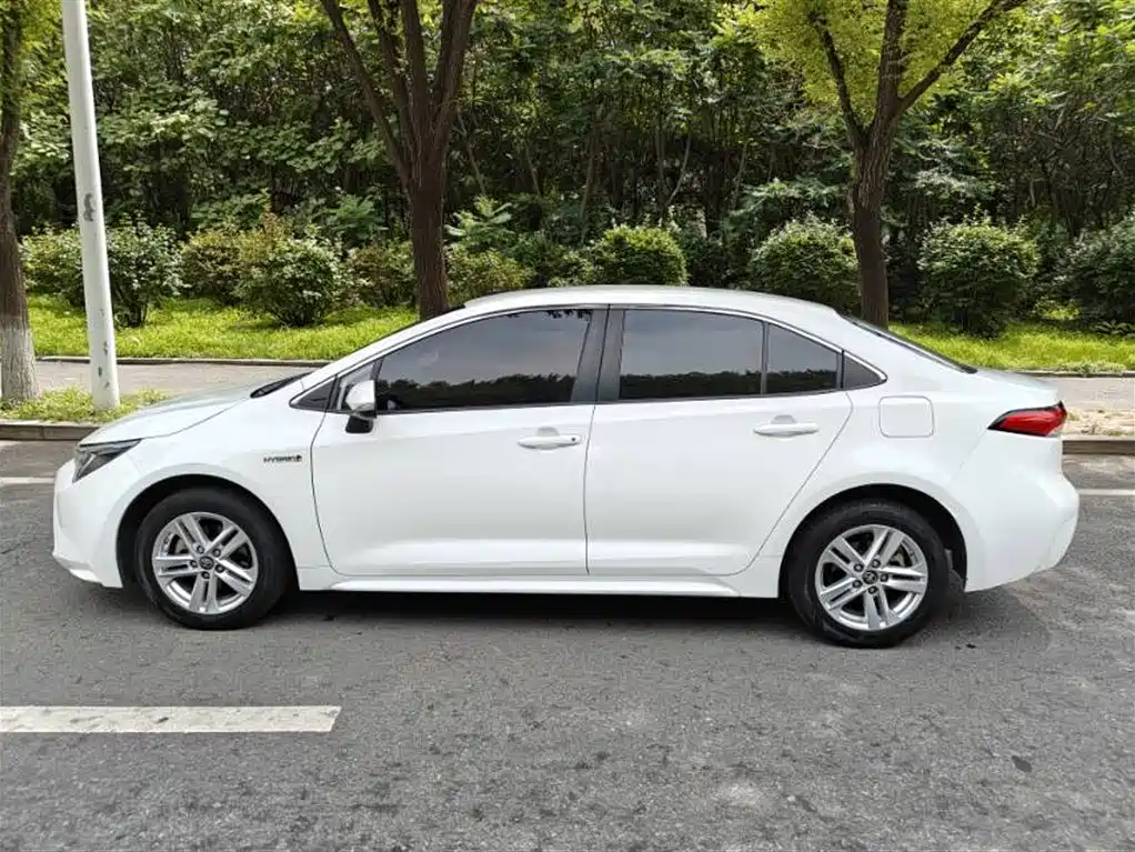Toyota Corolla Levin 2021 1.8H E-CVT