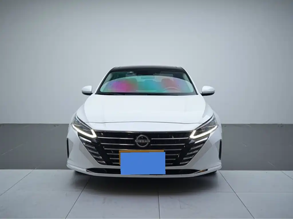 Nissan Teana 2023