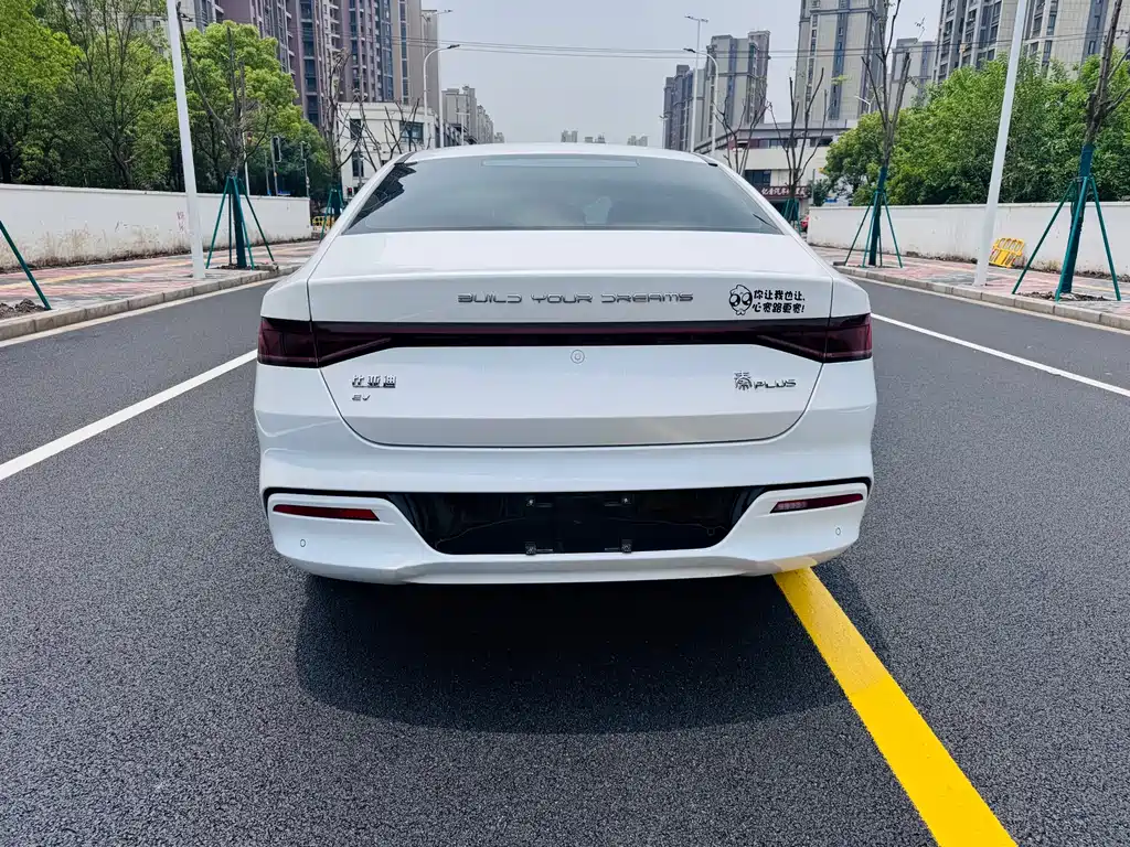 BYD Qin Plus PLUS 2021 EV 400KM Luxury
