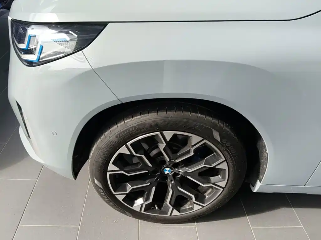 BMW X3 — миниатюра 23