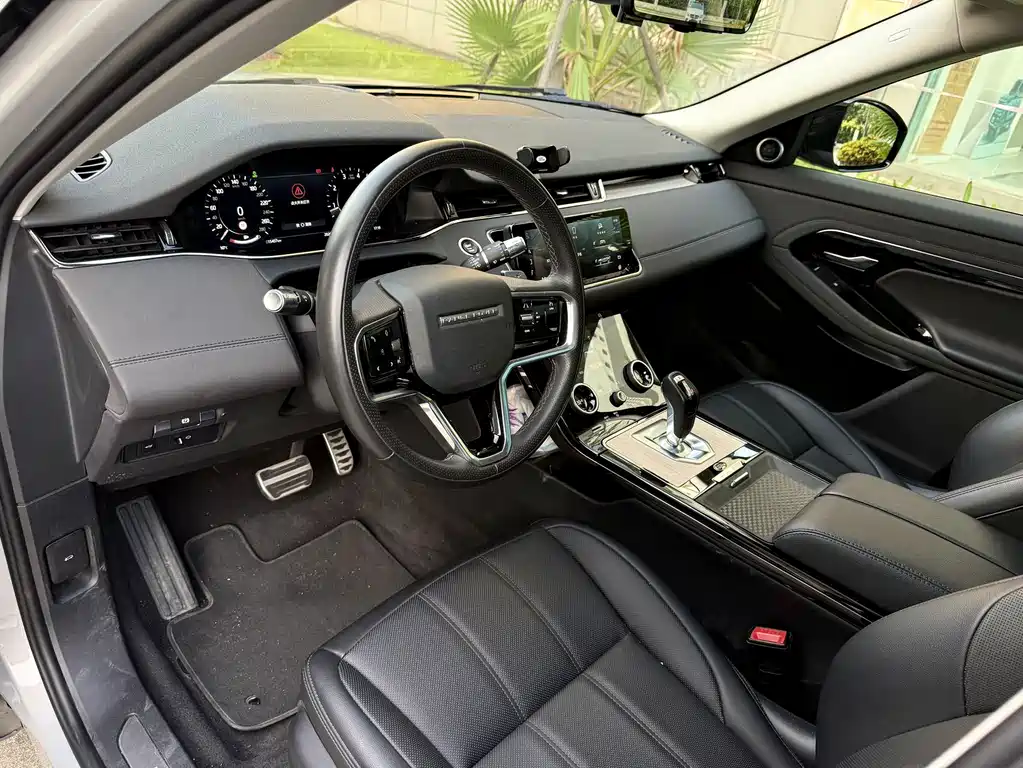 Land Rover Evoque — миниатюра 6