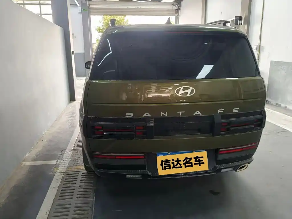 Hyundai Santa Fe — миниатюра 2