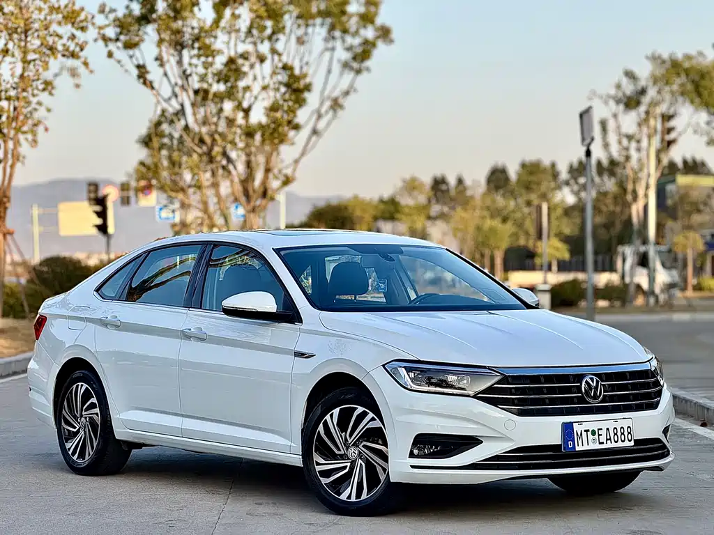 Volkswagen Sagitar — миниатюра 3
